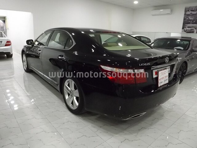 2007 Lexus LS