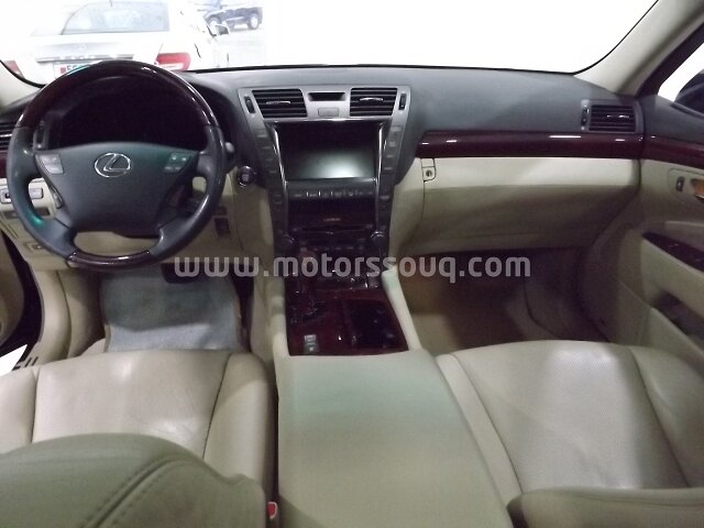 2007 Lexus LS