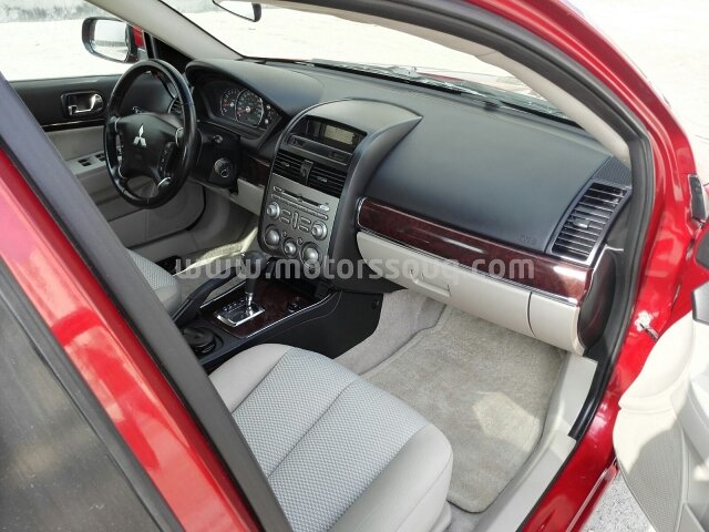 2011 Mitsubishi Galant