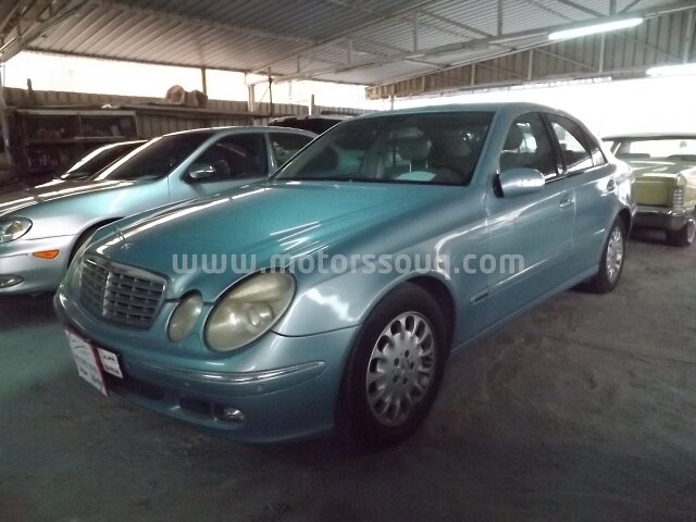 2005 Mercedes-Benz E