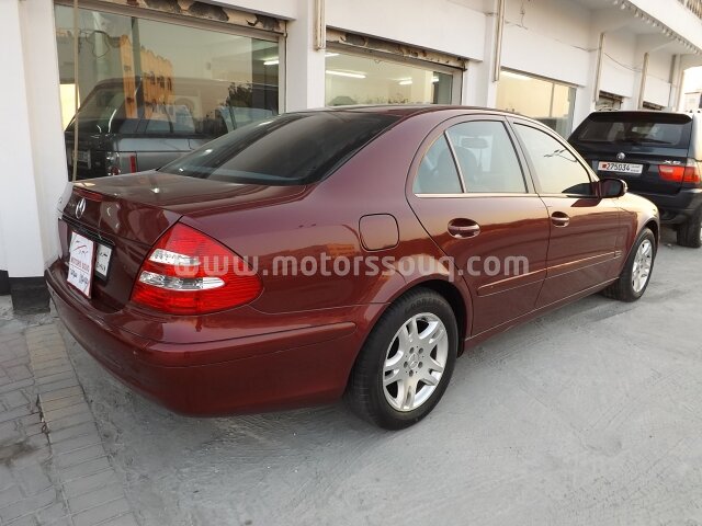 2005 Mercedes-Benz E