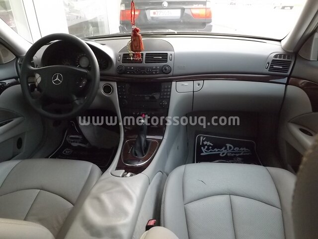 2005 Mercedes-Benz E