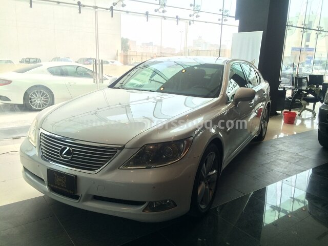 2007 Lexus LS