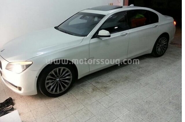 2009 BMW 740