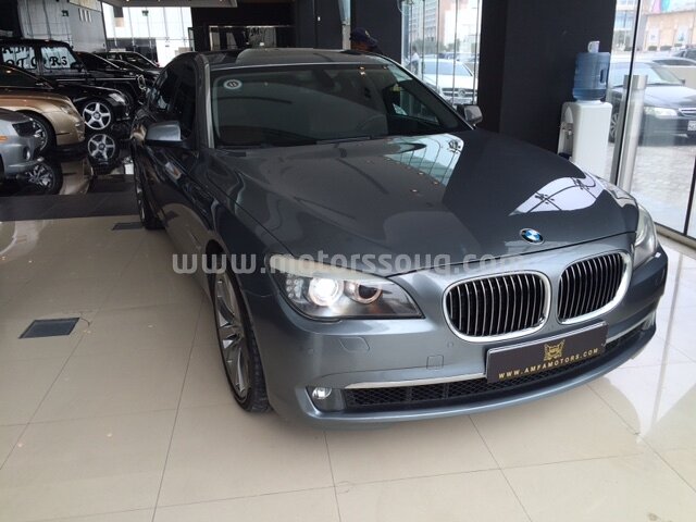 2011 BMW 750