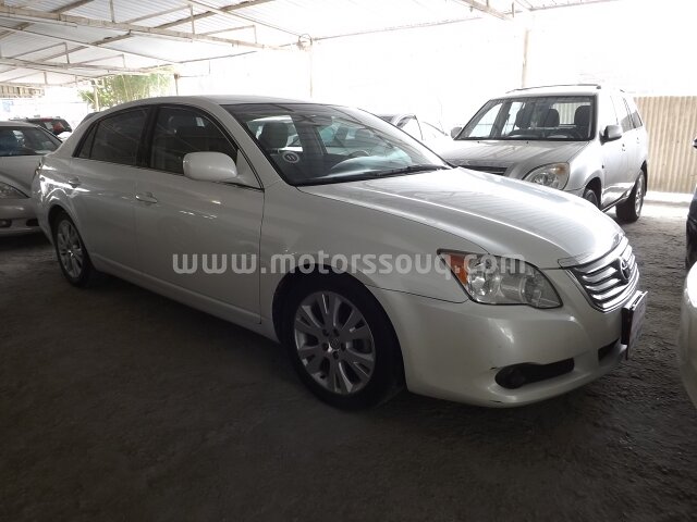 2010 Toyota Avalon