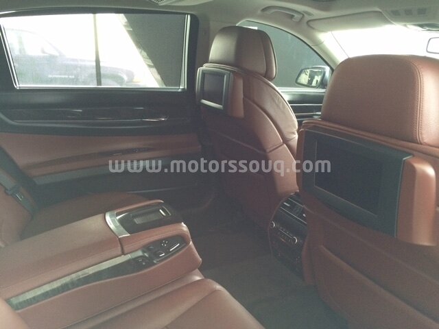 2011 BMW 750