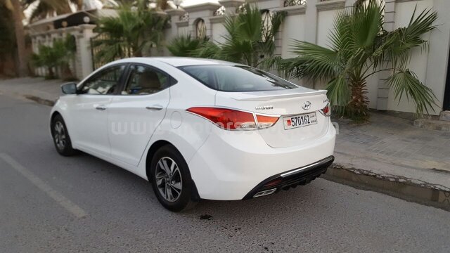 2012 Hyundai Elantra