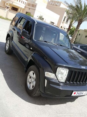 2011 جيب شيروكي