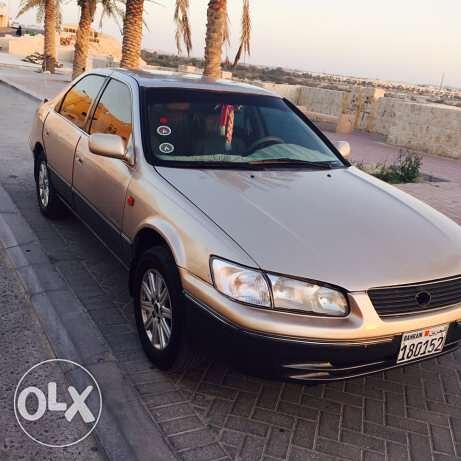 2000 تويوتا كامري