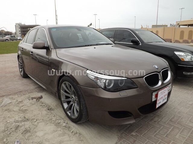 2005 BMW M5