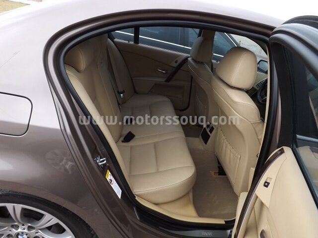 2005 BMW M5