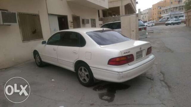 1998 تويوتا أفالون