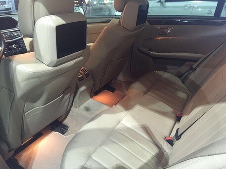 2010 Mercedes-Benz E