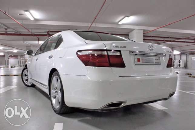 2007 لكزس إل إس 460