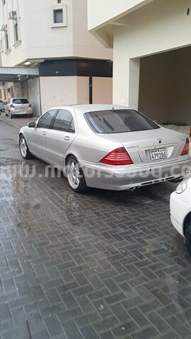 2000 مرسيدس بنز الفئة إس