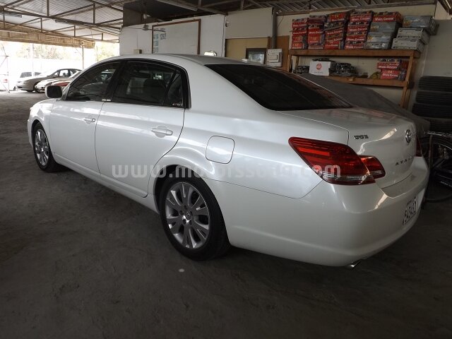 2010 Toyota Avalon