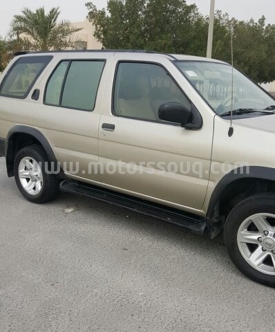 1999 نيسان باث فايندر