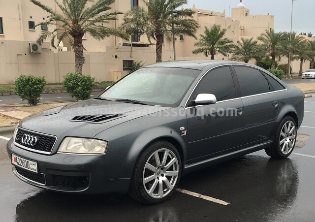 2004 Audi RS6