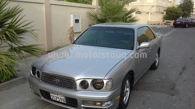 1998 Nissan Gloria