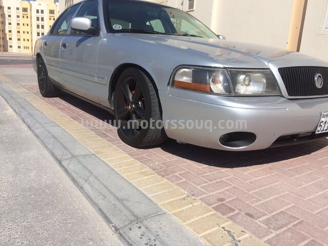 2004 ميركوري جراند ماركيز