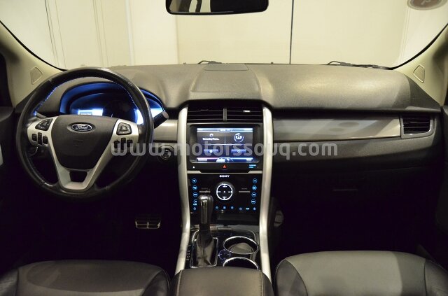 2013 فورد إيدج