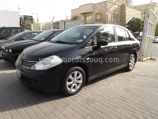 2007 نيسان تيدا
