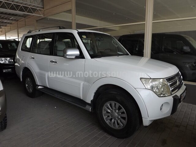 2011 Mitsubishi Pajero