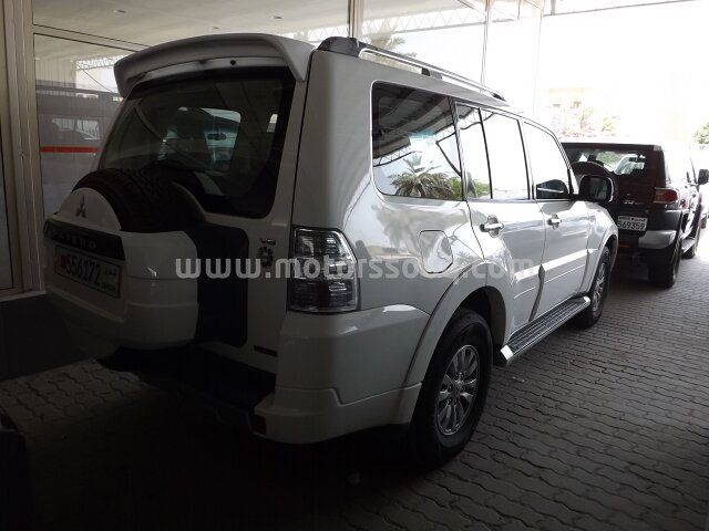 2011 Mitsubishi Pajero