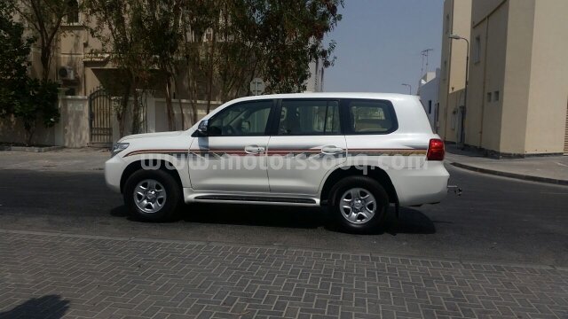 2013 Toyota Land Cruiser