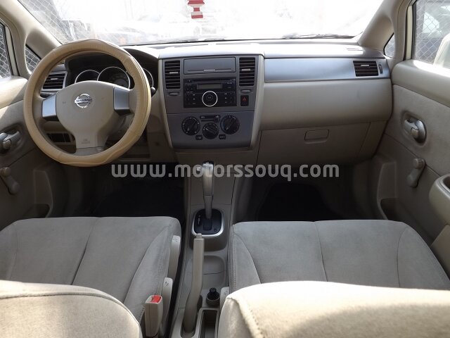 2008 نيسان تيدا