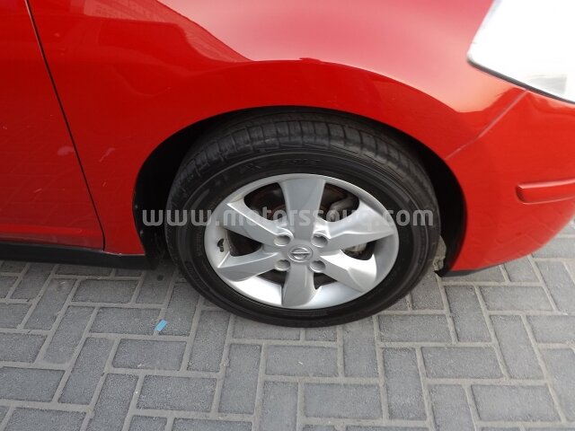 2011 Nissan Tiida