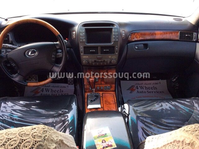 2004 Lexus LS