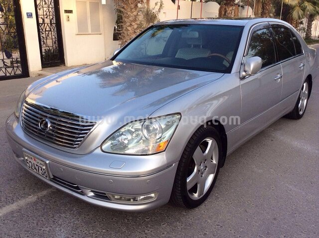 2004 Lexus LS