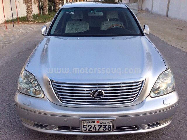 2004 Lexus LS