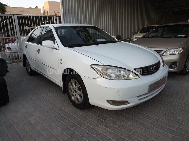 2004 تويوتا كامري