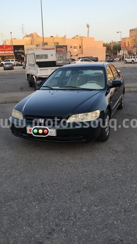 2001 هوندا أكورد