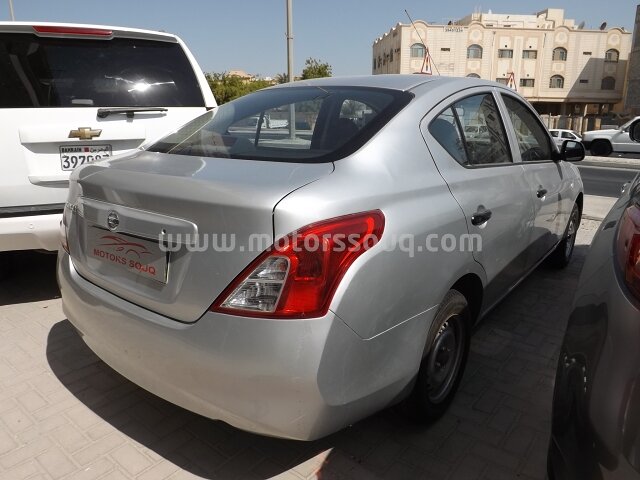 2013 نيسان صني