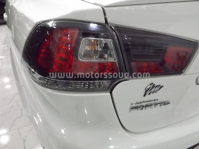 2015 Mitsubishi Fortis