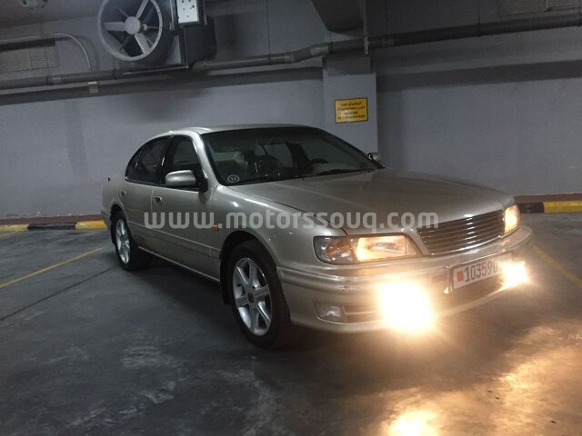 1996 Nissan Maxima