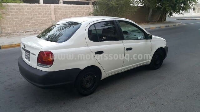 2003 تويوتا إيكو