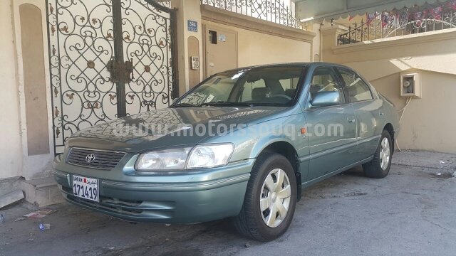 2000 تويوتا كامري