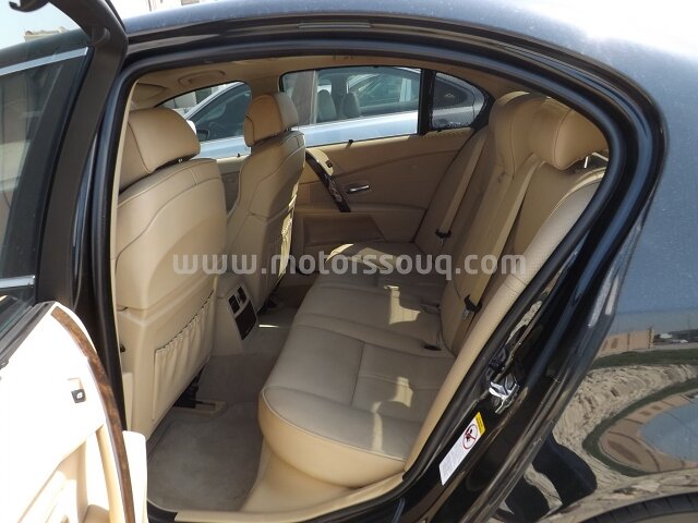 2005 BMW 545