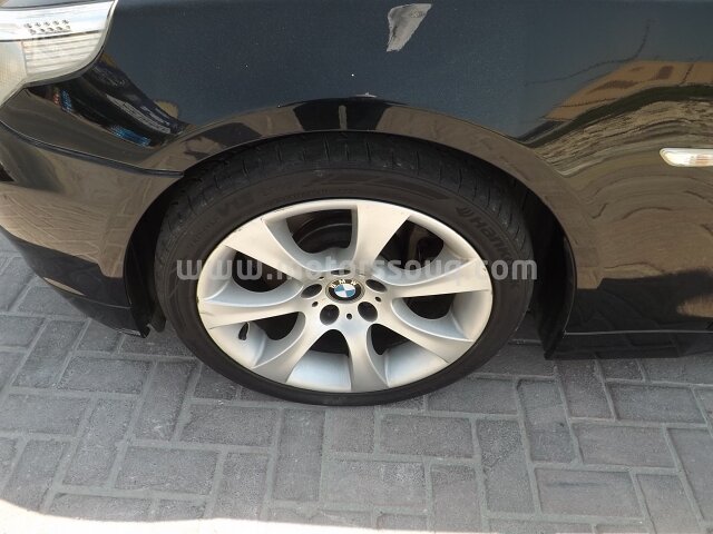 2005 BMW 545