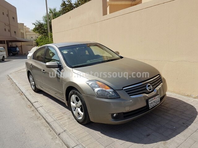2008 نيسان ألتيما
