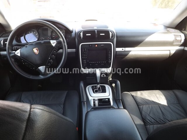 2004 Porsche Cayenne