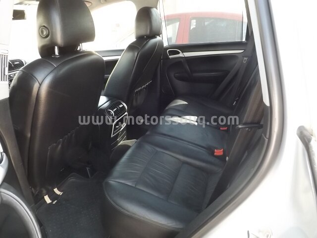 2004 Porsche Cayenne