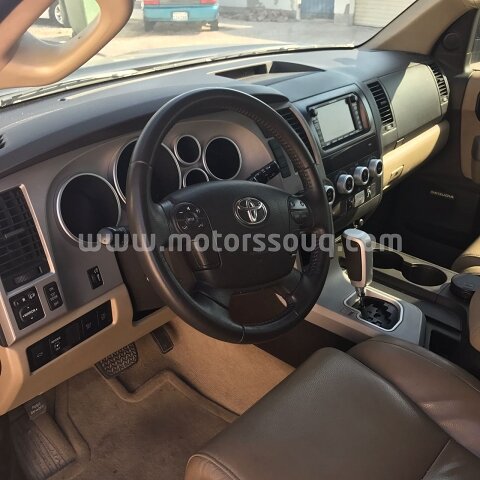 2009 Toyota Sequoia