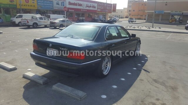 1997 بي إم دبليو 740