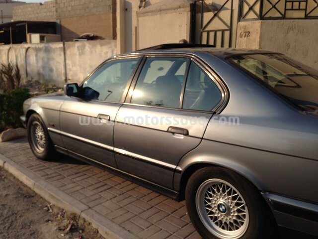 1993 بي إم دبليو 535